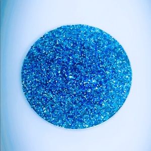 LOYAL Glittered Pressed Eyeshadow 💙
